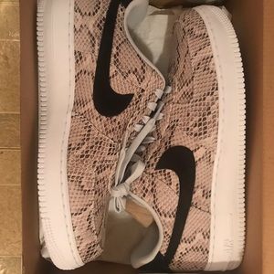 Nike Air Force 1 Premium